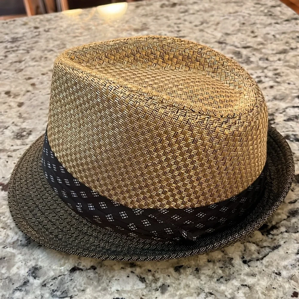 🏇⛳️ NWOT Kenny K Children’s Fedora Derby Hat